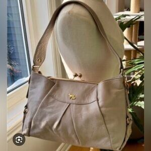 Emma Fox Elegant kiss lock Beige Shoulder Bag